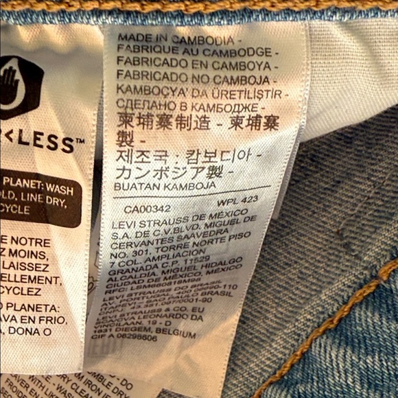 Levi's 501 Light Blue Frayed Jean Shorts Size 29 - Picture 5 of 8